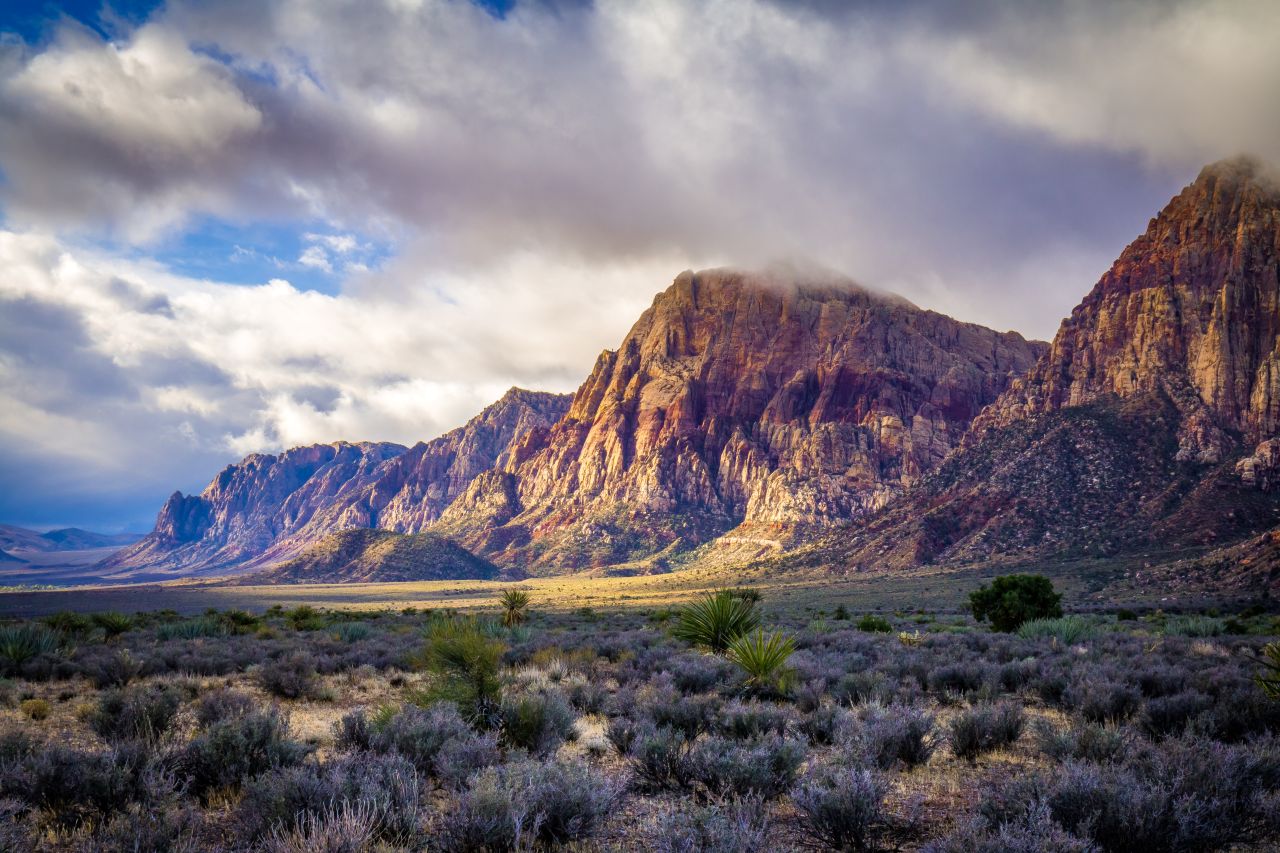 Landscape view of Red Rock Canyon in Nevada